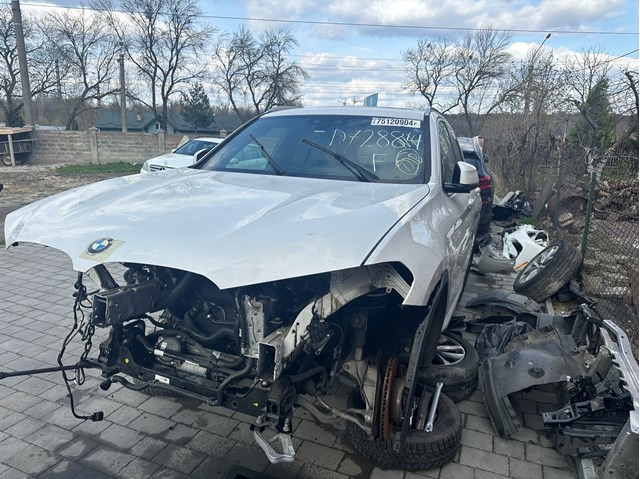 Усилитель переднего подрамника 31106878779 BMW