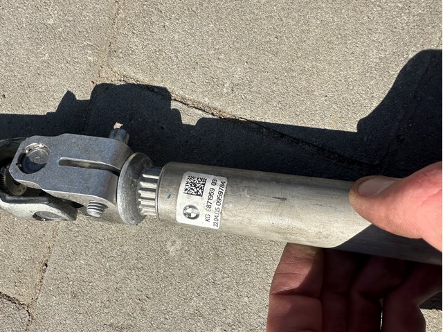 Вал рулевой колонки 32306871959 BMW