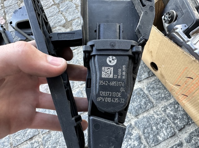 Педали газа 35426853176 BMW