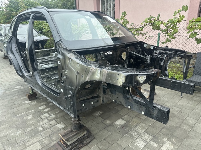 BMW 41007417572 Лонжерон правый в наличии Сумы