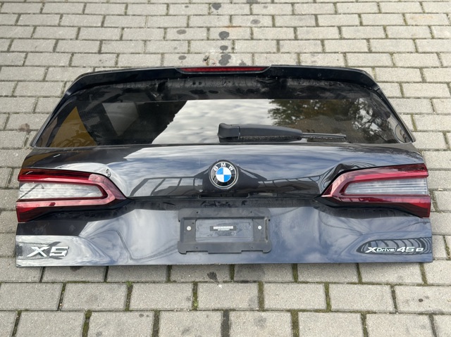 Задняя дверь 41007931925 BMW