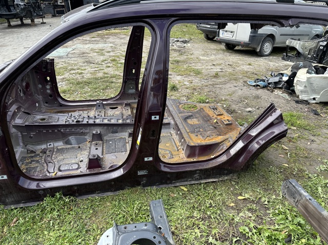 Проем передней левой двери 41007955085 BMW