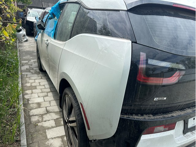 Двери кабины 51007369329 BMW