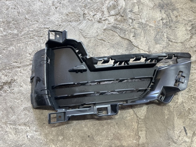 51117336510 BMW Решетка бампера переднего правая купить в Львов