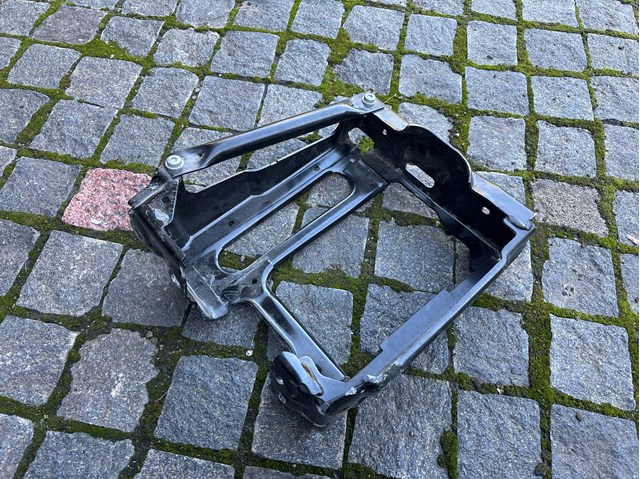 51117399916 Кронштейн арки колеса (лонжерона) правый купить Запорожье