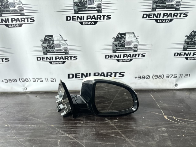 Наружное зеркало правое 51168738316 BMW