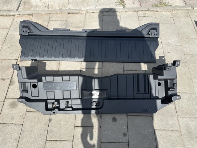 Изоляция термошумовая задка кузова 51477479947 BMW