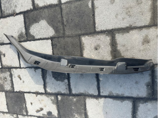 Уплотнитель арки крыла 51487395549 BMW