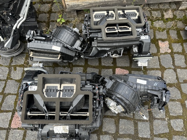 Корпус печки в сборе 64119382874 BMW