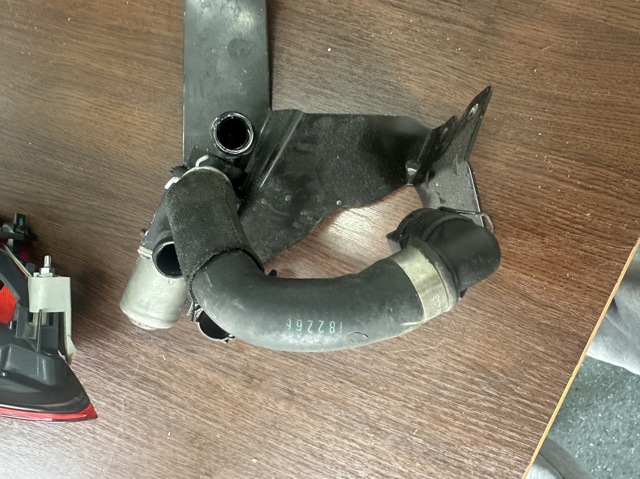64219398818 BMW купить в Кривой Рог