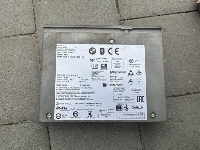 Радиоприемник 65125A2C081 BMW