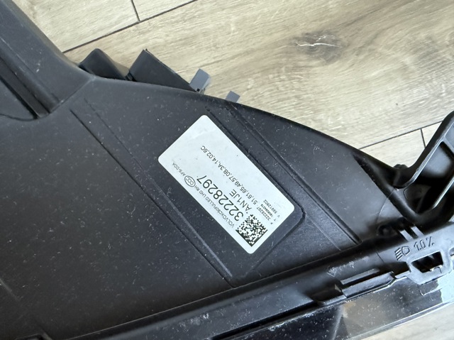 31655715 VOLVO Правая фара купить в Каменское