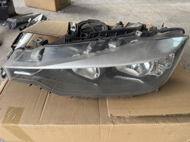 Основная фара в сборе левая 63117259549 BMW