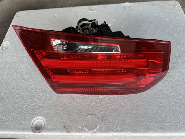 Фонарь задний левый, внутренний 63217371111 BMW