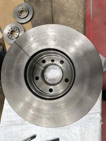 BREMBO 09896121 Передние тормозные диски в наличии Киев