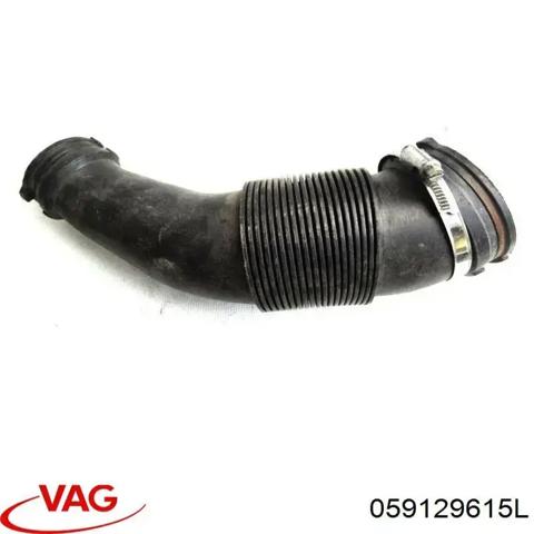 Патрубок воздушный, выход воздушного фильтра 059129615L VAG