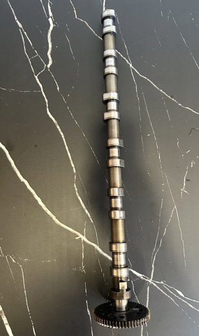 Впускной распредвал двигателя Бмв 5