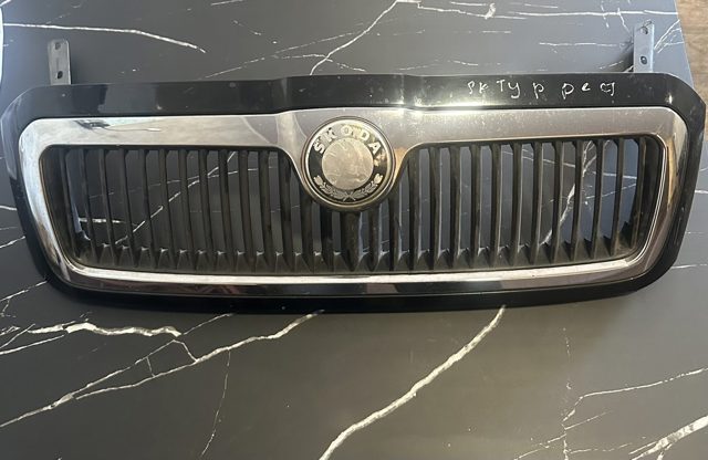 Решетка 1U0853651E VAG
