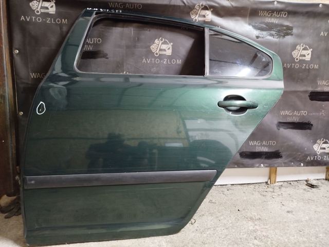 Дверь задняя, левая Skoda Octavia 2 A5