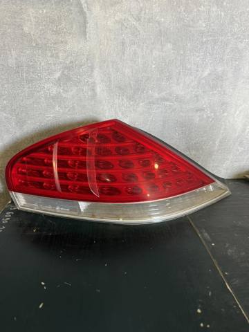 Левый стоп 63217170975 BMW
