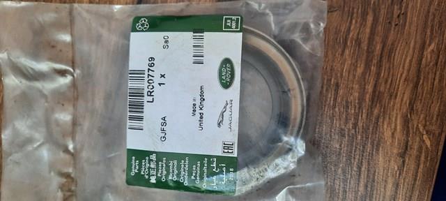 LAND ROVER LR007769 Сальник хвостовика редуктора переднего моста в наличии Чернигов