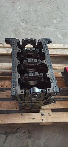 211004X320 Блок цилиндров двигателя купить Днепр