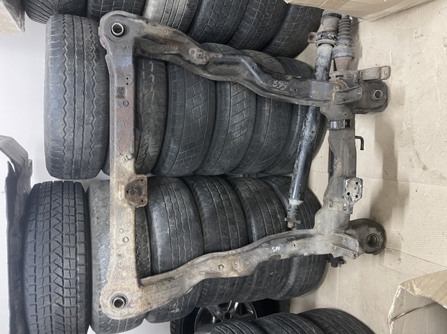 HYUNDAI 6240126000 Подрамник передний в наличии Полтава