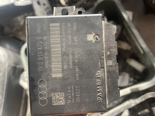 Модуль управления (ЭБУ) парктроником 8K0919475T VAG