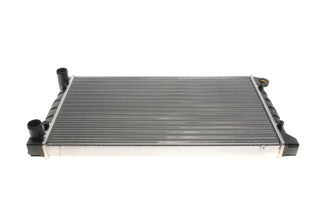 Радиатор основной Volkswagen Passat B3, B4