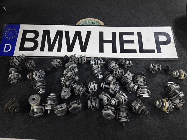 Кронштейн (адаптер) крепления фары передней 07149310339 BMW