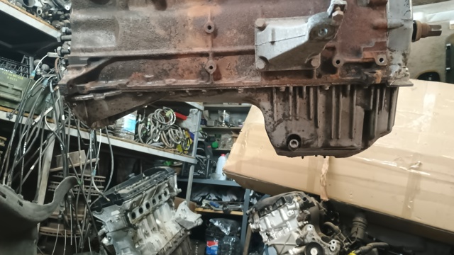 Картер масляный 11131740340 BMW