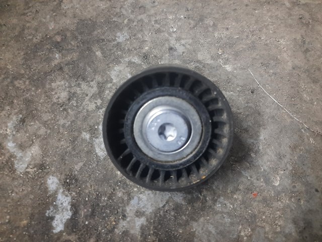 Ролик паразитный 11287649371 BMW