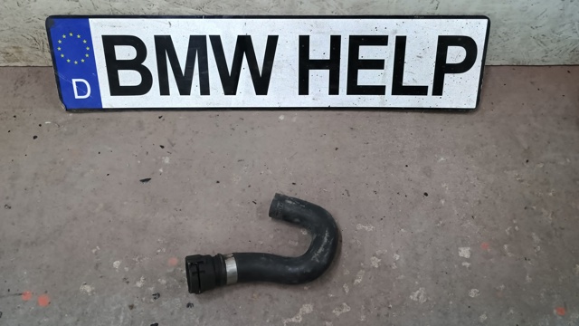 Водопроводная труба системы охлаждения 11352247879 BMW