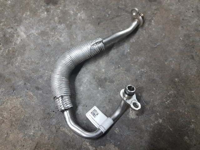 Подача масляная труба 11427617536 BMW