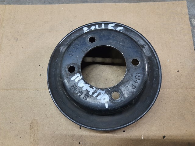 Шкив помпы водяного насоса 11512246129 BMW