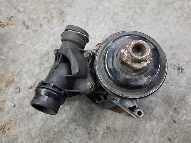 11517790471 BMW Помпа водяная (насос) охлаждения купить в Запорожье