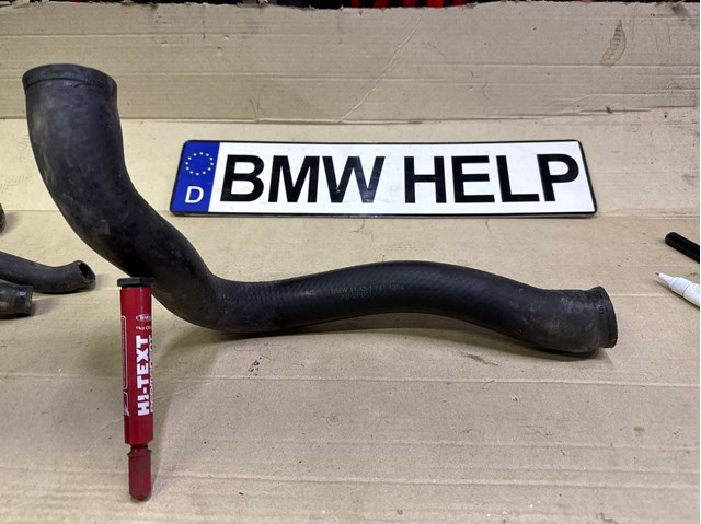 Патрубок радиатора охлаждения нижний 11531741409 BMW