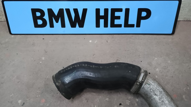 Шланг интеркуллера 11612249669 BMW