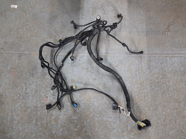 Жгут проводов моторного отсека 12518617696 BMW