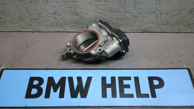 Дроссельная заслонка 13548601651 BMW