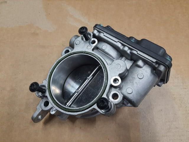 Дроссельная заслонка в сборе 13548623324 BMW