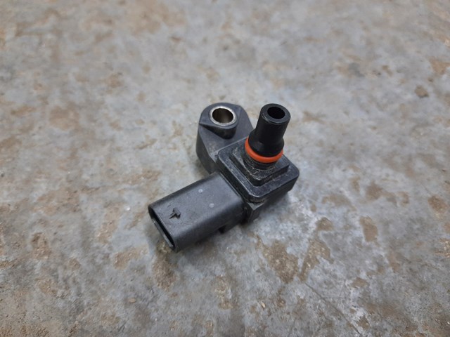 ДаД 13628637898 BMW