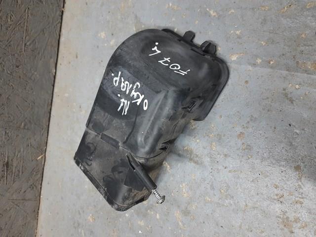 Воздухозаборник 13717577471 BMW