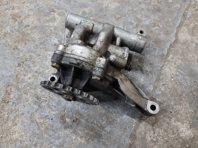 Помпа масляная 1730070 BMW