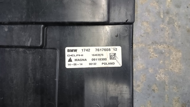 BMW 17427617608 Диффузор радиатора охлаждения, в сборе с мотором и крыльчаткой в наличии Ужгород
