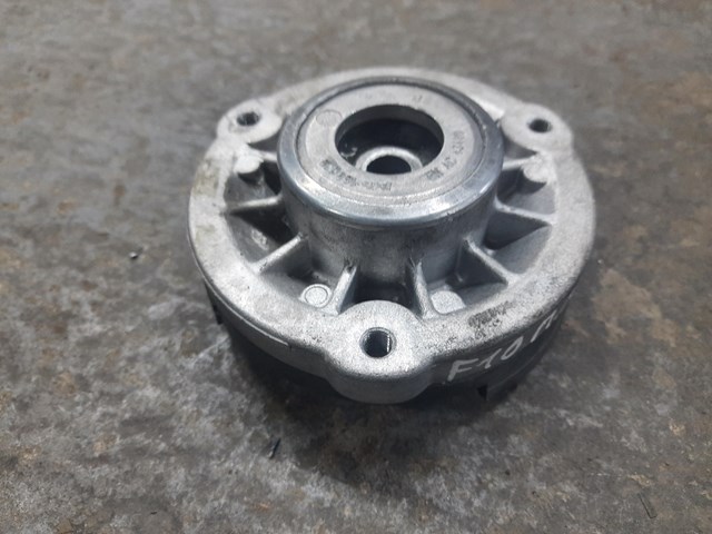 Опора стойки амортизатора переднего 31306863295 BMW