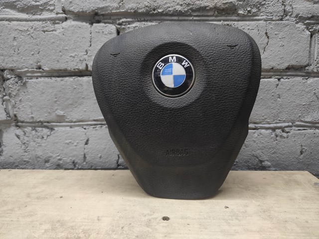 Подушка AIRBAG водительская 32306888432 BMW