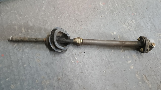 Вал рулевой колонки, нижний 32311161582 BMW