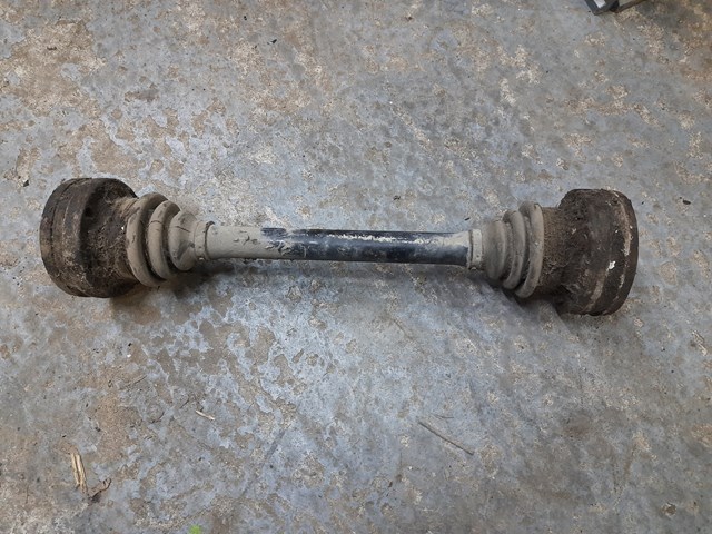 Привод задний 33211226720 BMW