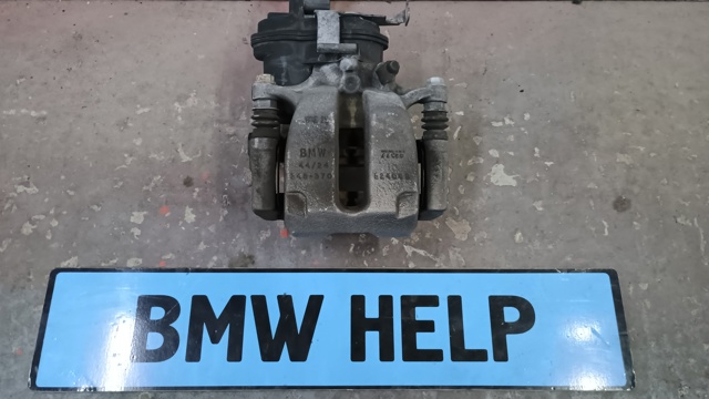 Суппорт тормозной левый задний 34216870571 BMW